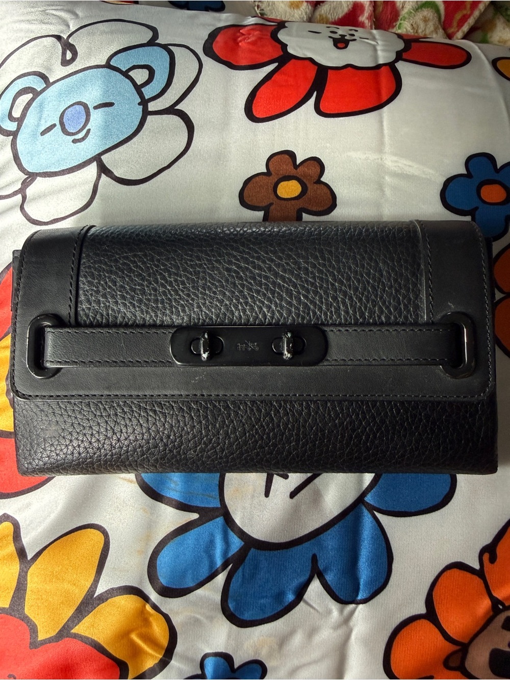 Coach Swagger Wallet 53028 Black Pebble Leather Matte Black Hardware Authentic